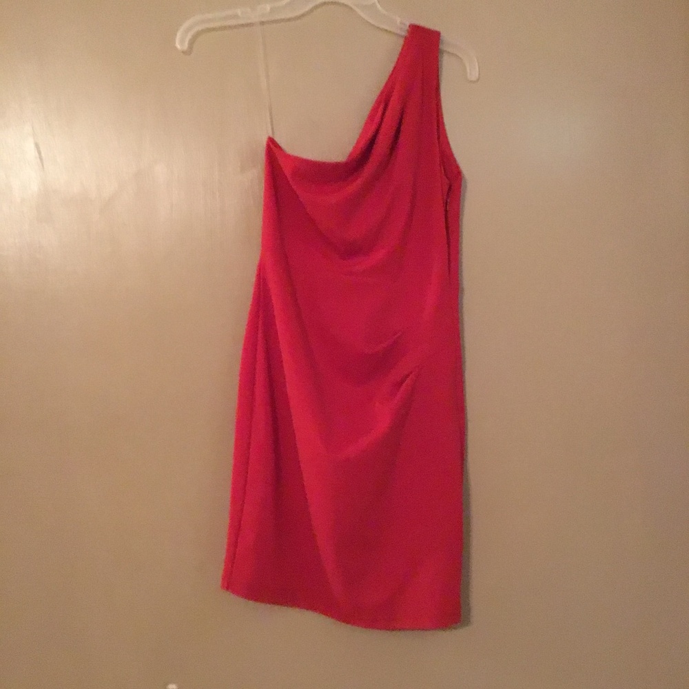 New one shoulder red dress